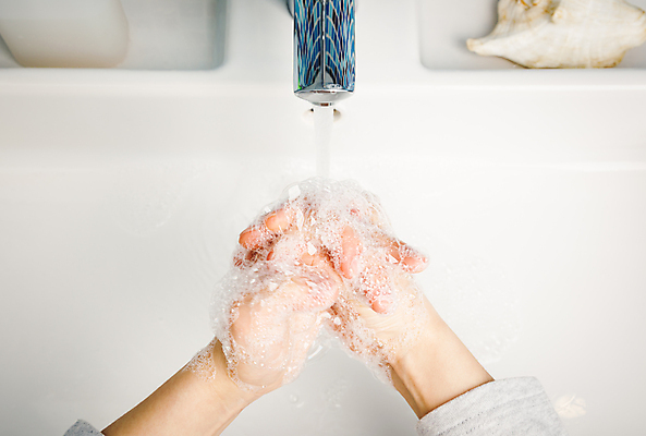 포토 JPG 해외이미지 라이프스타일 딸 어린이 건강 관리 사람 사람없음 일상 물 건강관리 청결 거품 바이러스 위생 빨래 청소 싱크대 수도꼭지 화장실 예방 비누 닦기 박테리아 기본 돌봄 소독 위생관리 해외포토 자연요소 가사 의학 가족 모션 라이프 생활 위생용품 개수대 파일형식 이미지허브