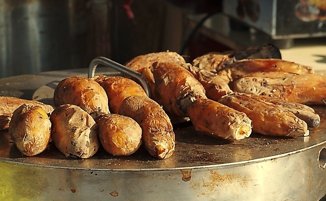 포토 JPG 해외이미지 음식 채소 감자 따뜻함 건강 사람없음 햇빛 껍질 뜨거움 오븐 달콤 굽기 피부 뿌리 부드러움 섬유 녹말 해외포토 신체부위 태양 가전제품 직물 감각 맛 구이 파일형식 이미지허브
