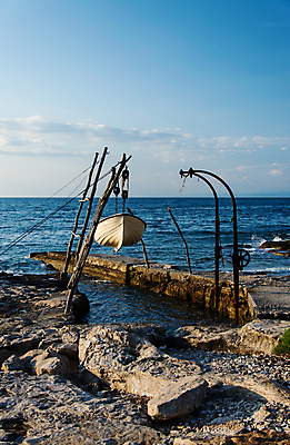 포토 JPG 해외이미지 자연 매달리기 풍경 사람없음 물 봄 보트 5월 지중해 크로아티아 해외포토 자연요소 계절 유럽 바다 배_교통 모션 날짜 생태계 파일형식 이미지허브