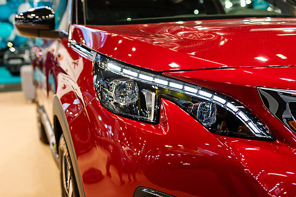 포토 JPG 해외이미지 모델 디자인 외관 컨셉 부분 교통시설 자동차 유리 조명 새로움 안전 사람없음 빛 반사 머리 금속 힘 장비 운전 램프 고급 우아함 파편 플라스틱 묘사 신호 스포트라이트 반사경 혁명 범퍼 자동 스타일 주도 해외포토 육상교통 교통 모션 재질 신체부위 예절 시설 파일형식 이미지허브