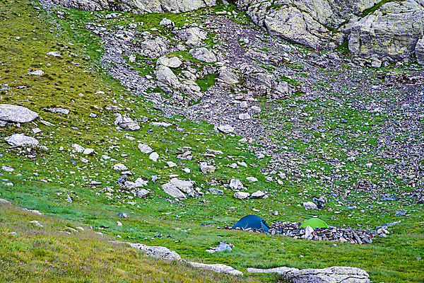 포토 JPG 해외이미지 라이프스타일 백그라운드 밭 자연 산 텐트 풍경 사람없음 야외 초록색 물 여름 파란색 평화 환경 놀람 등산 캠핑 하이킹 고도 순수 언덕 산등성이 오르기 지역 기어 감탄 원정 힘찬 해외포토 자연요소 계절 감정 컬러 컨셉 농업 모션 레저 표정 캠핑도구 생활 트래킹 생태계 파일형식 이미지허브