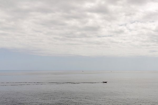 포토 JPG 해외이미지 바다 휴가 사람없음 여름 파란색 평화 와인 서핑 모터보트 대서양 모터 미니멀리스트 해외포토 계절 컬러 컨셉 배_교통 주류 수상스포츠 파일형식 이미지허브