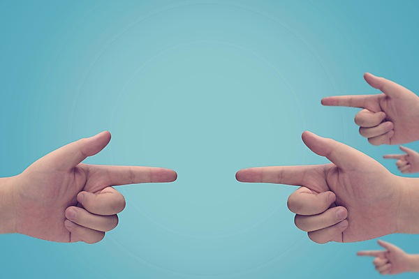 포토 JPG 해외이미지 1 손 디자인 백그라운드 컨셉 비즈니스 성공 추상 아이디어 창조 서기 사람없음 경쟁 자신감 그룹 변화 대표 방향 오브젝트 리더 만들기 개성 해결 방법 우수 특별함 해외포토 감정 무늬 모션 신체부위 절기 파일형식 이미지허브