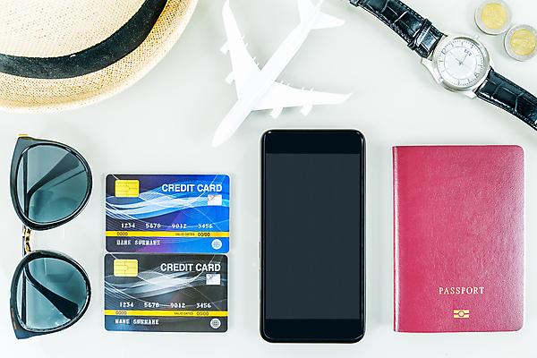 포토 JPG 해외이미지 여행 백그라운드 컨셉 돈 인터넷 비즈니스 탁자 설계 비행기 사람없음 금융 스마트폰 핸드폰 쇼핑 글로벌 사무실 동전 신용카드 구매 계획 손목시계 여권 목업 해외포토 시계 가구 장신구 항공교통 대중교통 경제 전자제품 스마트기기 재산 파일형식 이미지허브