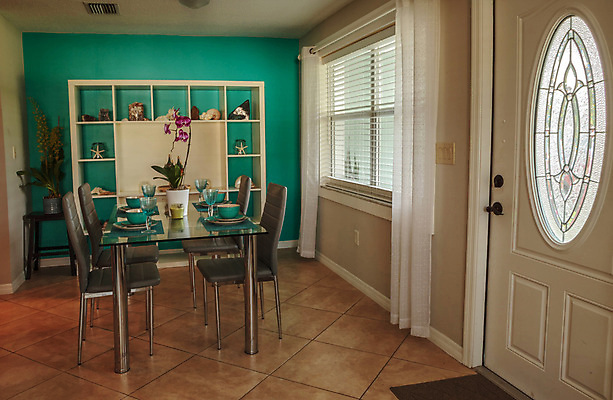 포토 JPG 해외이미지 건축양식 탁자 조개 항해 사람없음 해외포토 건축 가구 배_교통 어패류 파일형식 이미지허브