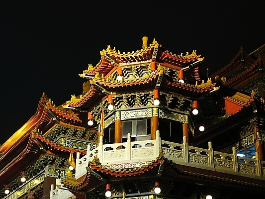 포토 JPG 해외이미지 전통 아시아 종교 조각 불교 지붕 전등 미술 사람없음 장식 숫자 중국 발코니 램프 사찰 도자기 재산 야간 저녁 대만 점토 빛망울 미신 철책 해외포토 자연요소 문자 나라 종교건축 문화예술 조명 금융 빛 파일형식 이미지허브