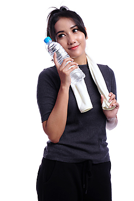 포토 JPG 해외이미지 모델 라이프스타일 여자 스포츠 포즈 신체 휴식 건강 한명 서기 미소 사람 가로 조깅 운동 뷰티 강사 힘 몸무게 보디빌딩 날씬함 연습 체육관 근육질 슛 체조 달리기선수 복근 해외포토 직업 1 컨셉 모션 근육 표정 생활 헬스 몸매 육상선수 파일형식 이미지허브