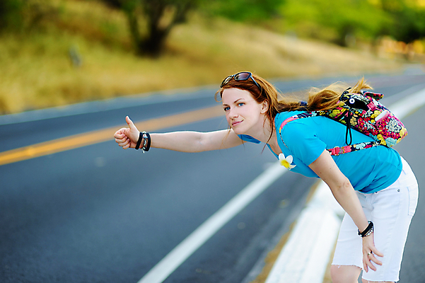 포토 JPG 해외이미지 모델 라이프스타일 손 여자 행복 도로 여행 자연 휴가 항해 한명 미소 사람 성인 야외 10대 여름 하이킹 잡기 고속도로 기다림 고독 모험가 판지 길가 루트 방법 백패커 해외포토 1 계절 감정 길 배_교통 교통시설 모션 청소년 레저 표정 생활 신체부위 생태계 파일형식 이미지허브