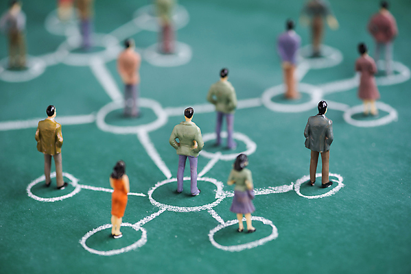 포토 JPG 해외이미지 아이콘 모델 손 교육 백그라운드 컨셉 돈 비즈니스 관계 노동자 화살 아이디어 사람 사람없음 그래픽 장난감 숫자 검은색 칠판 공백 미니어처 피규어 흰색 업무 비즈니스맨 원형 네트워크 그룹 연결 접속 작음 그림 분필 미니 방법 소셜 해외포토 도형 직업 문자 남자 컬러 신체부위 모형 작업 직장인 재산 크기 초크 파일형식 이미지허브