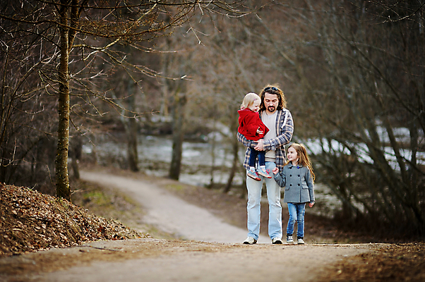 포토 JPG 해외이미지 나무 계절 공원 딸 행복 어린이 2 가족 자연 놀이 휴가 휴식 친절 함께함 따뜻함 건강 3 사랑 미소 사람 야외 세명 빛 컬러풀 희망 봄 가을 잡기 아빠 숲 자매 걸음마 해외포토 식물 공공시설 여자 감정 컬러 컨셉 관계 모션 표정 생태계 파일형식 이미지허브