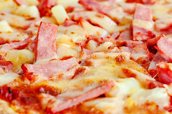 포토 JPG 해외이미지 전통 음식 조각 백그라운드 토마토 채소 재료 치즈 피자 육류 요리 사람없음 우주 주방 식당 식사 저녁식사 이탈리아 껍질 신선 소시지 달콤 맛 폐기물 굽기 먹기 파인애플 속도 메뉴 올리브 햄 하와이 반죽 베이컨 후추 바질 점심식사 모짜렐라치즈 페퍼로니 피자집 하와이인 핸드메이드 해외포토 외국인 열매 유럽 컨셉 과일 식재료 모션 유제품 패스트푸드 서양음식 돼지고기 상점 미국 가공식품 쓰레기 구이 향신료 열대과일 파일형식 이미지허브