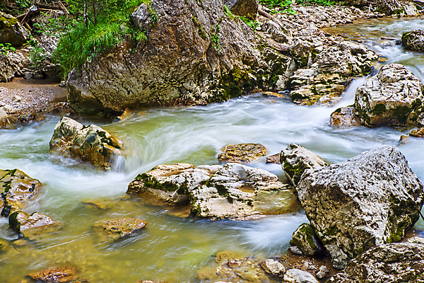 포토 JPG 해외이미지 나무 공원 길 호수 여행 자국 자연 하늘 산 풍경 사람없음 야외 목재 초록색 물 여름 파란색 강 뷰티 반사 환경 골짜기 계곡 폭포 흐름 가을 바위 개울 숲 언덕 산등성이 장면 상록수 내추럴 절정 해외포토 자연요소 식물 계절 공공시설 컬러 컨셉 재료 돌_바위 생태계 파일형식 이미지허브