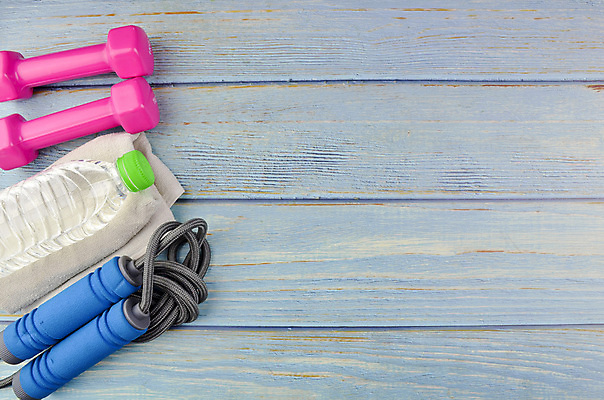 포토 JPG 해외이미지 라이프스타일 여자 밧줄 스포츠 분홍색 백그라운드 신발 컨셉 다이어트 장신구 요가 건강 사람없음 목재 빨간색 초록색 물 파란색 수건 운동 노란색 유행 우주 점프 보라색 아령 장비 흰색 플랫 정상 몸무게 연습 오브젝트 체육관 위치 터키석 스타일 카피스페이스 해외포토 자연요소 나무 웰빙 줄 컬러 재료 모션 사람 생활 위생용품 공백 보석 파일형식 이미지허브