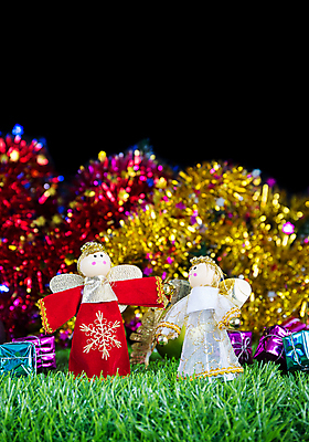 포토 JPG 해외이미지 계절 행복 별 리본 인형 백그라운드 크리스마스 겨울 공 휴가 새로움 새해 선물 사람없음 장식 장난감 축제 장식볼 나뭇가지 인사 12월 오브젝트 활 많음 카피스페이스 해외포토 자연요소 나무 기념일 감정 컨셉 공백 예절 날짜 파일형식 이미지허브