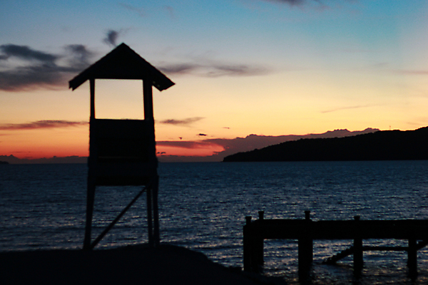 포토 JPG 해외이미지 구름 실루엣 아시아 호수 바다 여행 백그라운드 오렌지 태국 자연 하늘 아침 휴가 산 풍경 사람없음 야외 물 여름 파란색 빛 강 컬러풀 햇빛 태양 반사 노란색 일출 황혼 일몰 새벽 저녁 장면 내추럴 수평선 해외포토 주간 자연요소 계절 나라 컬러 과일 촬영기법 노을 야간 생태계 파일형식 이미지허브