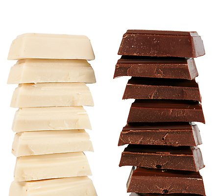 포토 JPG 해외이미지 음식 조각 백그라운드 다이어트 재료 디저트 건강 사탕 사람없음 알약 갈색 쌓기 탑 초콜릿 검은색 어둠 블록 기쁨 우유 흰색 대접 바 거친 달콤 맛 유혹 설탕 먹기 질감 정사각형 칼로리 코코아 중독 고립 깨짐 식용 카카오 해로움 억울 해외포토 도형 건축물 감정 음료 컬러 컨셉 모션 유제품 약 파일형식 이미지허브