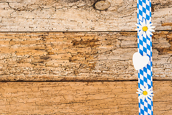 포토 JPG 해외이미지 문화 백그라운드 패턴 탁자 프레임 독일 이벤트 사람없음 장식 가로 파란색 칠판 방 시골 축하 널 심볼 사인 초대 10월 뮌헨 옛날 옥토버페스트 바이에른 카피스페이스 해외포토 유럽 컬러 가구 컨셉 무늬 공백 날짜 파일형식 이미지허브