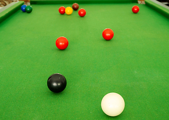 포토 JPG 해외이미지 스포츠 백그라운드 공 놀이 탁자 레저 프레임 실내 취미 사람없음 가로 빨간색 초록색 파란색 세트 컬러풀 노란색 검은색 경쟁 게임 흰색 바 원형 그룹 8 당구 클럽 신호 여의주 정물화 플레이어 해외포토 도형 컬러 가구 컨셉 내부 숫자 구기 그림 파일형식 이미지허브