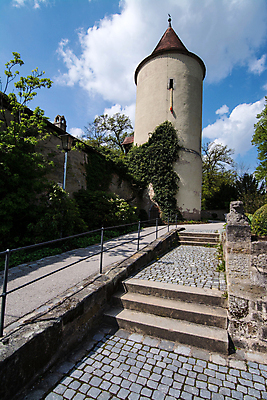 포토 JPG 해외이미지 벽 중년 건축양식 독일 사람없음 야외 건물 봄 바위 수비 중세 역사 5월 옛날 바이에른 해외포토 건축물 계절 건축 유럽 모션 성인 돌_바위 날짜 파일형식 이미지허브
