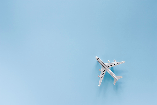 포토 JPG 해외이미지 모델 디자인 여행 백그라운드 날개 교통시설 하늘 휴가 비행기 아이디어 안테나 창조 사람없음 여름 파란색 장난감 여행객 우주 힘 공백 흰색 정상 오브젝트 항공 상업 제트기 승객 엔진 대패 미니멀 해외포토 계절 컬러 교통 컨셉 통신 항공교통 대중교통 사람 시설 파일형식 이미지허브