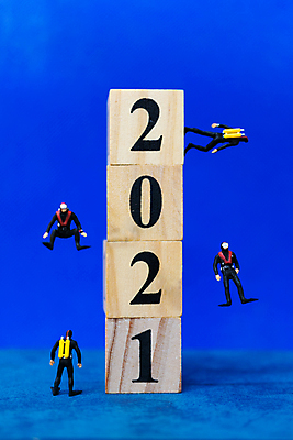 포토 JPG 해외이미지 행복 스포츠 바다 백그라운드 컨셉 크리스마스 텍스트 휴가 새로움 새해 사람 취미 사람없음 물 파란색 장난감 숫자 수중 수영 미니어처 달력 축하 스노클링 잠수부 연도 모험가 다이빙 지느러미 길이 발견 해외포토 자연요소 문자 기념일 감정 컬러 모형 수상스포츠 전문직 수중스포츠 파일형식 이미지허브