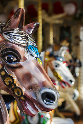 포토 JPG 해외이미지 공원 행복 백그라운드 놀이 휴가 사람없음 컬러풀 장난감 축제 기쁨 놀이공원 수확 골동품 원형 승차 야간 서커스 복고 회전목마 바둑 공평 옛날 테마 세련 해외포토 자연요소 도형 공공시설 감정 컬러 농업 모션 테마파크 놀이기구 파일형식 이미지허브