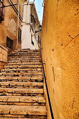 포토 JPG 해외이미지 전통 외관 유럽 여행 건축양식 휴가 거리 주택 풍경 사람없음 야외 건물 햇빛 계단 마을 골동품 시골 등불 도시 역사 스페인 지중해 타일 장면 타운 구시가지 구식 스페인어 알리칸테 옛날 해외포토 건축물 건축 나라 바다 조명 태양 파일형식 이미지허브