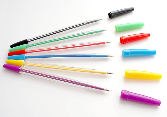 포토 JPG 해외이미지 디자인 교육 백그라운드 비즈니스 학교 잉크 미술 사람없음 빨간색 초록색 파란색 세트 사무실 펜 볼펜 노란색 검은색 흰색 공구 업무 그룹 작가 오브젝트 그림 스펙트럼 해외포토 직업 컬러 문화예술 필기구 도구 작업 파일형식 이미지허브