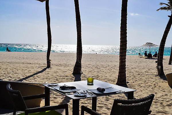 포토 JPG 해외이미지 나무 모래 바다 섬 여행 오렌지 하늘 휴가 휴식 사람없음 야외 물 파란색 평화 일출 일몰 신혼여행 그림 휴양지 부표 파라다이스 수평선 해외포토 자연요소 식물 컬러 결혼 컨셉 과일 노을 장소 파일형식 이미지허브