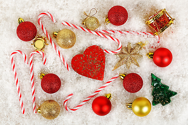 포토 JPG 해외이미지 나무 계절 별 백그라운드 크리스마스 겨울 공 휴가 기념 사탕 종류 사람없음 장식 빨간색 빛 축제 장식볼 흰색 하트 축하 원형 황금 12월 오브젝트 드럼 구성 노엘 해외포토 자연요소 모양 도형 식물 기념일 컬러 컨셉 디저트 타악기 날짜 파일형식 이미지허브