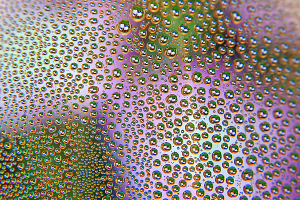 포토 JPG 해외이미지 모양 계절 백그라운드 추상 사람없음 빨간색 물 빛 반사 노란색 보라색 젖음 흐름 추위 물방울 신선 얼룩 원형 투명 액체 떨어짐 매끈함 수분 빗방울 질감 광택 잔물결 해외포토 자연요소 도형 물결 컬러 컨셉 무늬 감각 비_날씨 파일형식 이미지허브