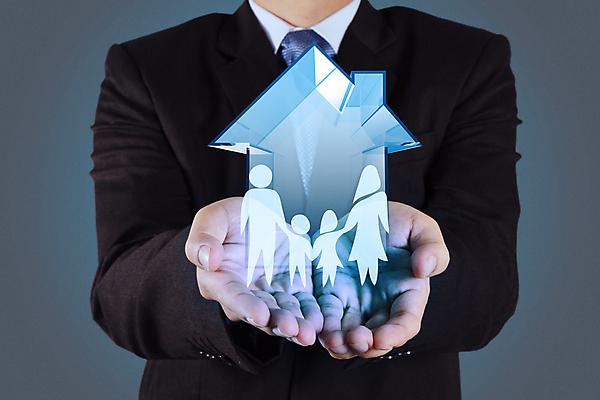 포토 JPG 해외이미지 손 남자 비즈니스 가족 한명 들기 사람 상반신 성인 건물 앞모습 비즈니스맨 보호 보험 돌봄 성인남자한명만 해외포토 1 건축물 뷰포인트 컨셉 관계 모션 신체부위 직장인 남자한명만 성인남자만 파일형식 이미지허브