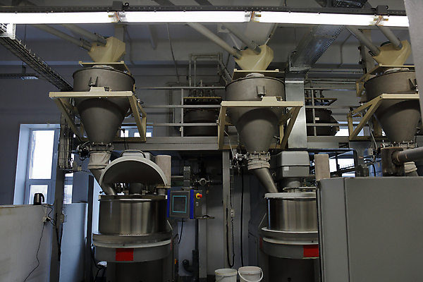 포토 JPG 해외이미지 공장 실내 사람없음 기계 일렬 해외포토 공업 내부 파일형식 이미지허브