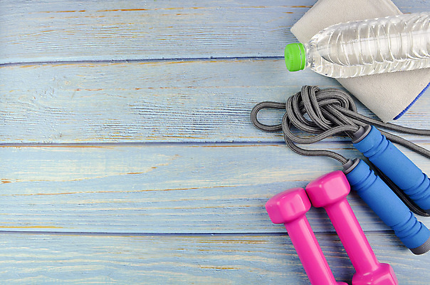 포토 JPG 해외이미지 라이프스타일 여자 밧줄 스포츠 분홍색 백그라운드 신발 컨셉 다이어트 장신구 요가 건강 사람없음 목재 빨간색 초록색 물 파란색 수건 운동 노란색 유행 우주 점프 보라색 아령 장비 흰색 플랫 정상 몸무게 연습 오브젝트 체육관 위치 터키석 스타일 카피스페이스 해외포토 자연요소 나무 웰빙 줄 컬러 재료 모션 사람 생활 위생용품 공백 보석 파일형식 이미지허브