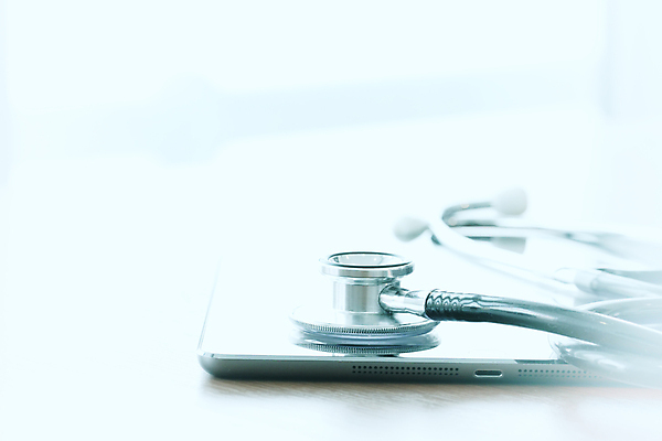 포토 JPG 해외이미지 청진기 추상 건강 사람없음 목재 치료 파란색 컴퓨터 알약 약 우주 금속 소리 듣기 장비 시험 흰색 기구 하트 심장 맥박 측정 속도 돌봄 심장병 해외포토 모양 나무 교육 컬러 무늬 재료 의학 의료기기 모션 재질 전자제품 장기_의학 질병 파일형식 이미지허브