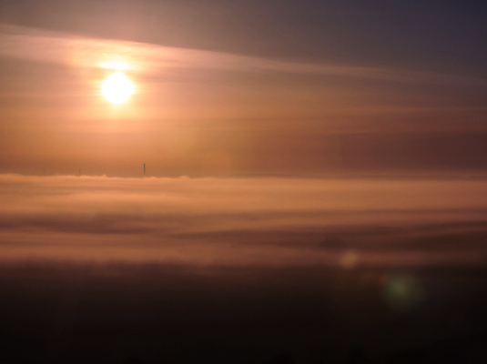 포토 JPG 해외이미지 식물 계절 공원 야생동물 백그라운드 꽃무늬 자연 하늘 아침 휴가 산 주택 사람없음 목재 빛 햇빛 태양 일출 환경 황혼 일몰 봄 새벽 안개 시골 신선 저녁 숲 땅 장면 천국 내추럴 우크라이나 해외포토 주간 자연요소 나무 동물 공공시설 꽃 유럽 무늬 재료 날씨 건물 노을 야간 생태계 파일형식 이미지허브