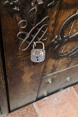 포토 JPG 해외이미지 아이콘 디자인 백그라운드 컨셉 열쇠 주택 자물쇠 안전 사람없음 건물 목재 갈색 문 금속 검은색 수확 골동품 흰색 오픈 닫기 보호 비밀 철 심볼 오브젝트 부식 질감 복고 잠금 보안 대문 열쇠구멍 고립 그런지 사생활 옛날 철강 해외포토 나무 건축물 컬러 농업 재료 모션 재질 파일형식 이미지허브