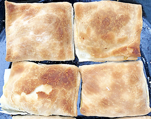 포토 JPG 해외이미지 전통 음식 디저트 육류 요리 사람없음 갈색 케이크 식사 저녁식사 빵집 튀김 껍질 흰색 신선 황금 오븐 달콤 아침식사 바게트 밀 굽기 반죽 퍼프 레시피 덩어리 팬케이크 고립 번 페스츄리 핸드메이드 튀르키예 해외포토 아시아 빵 컬러 식재료 곡류 상점 가전제품 맛 구이 파일형식 이미지허브