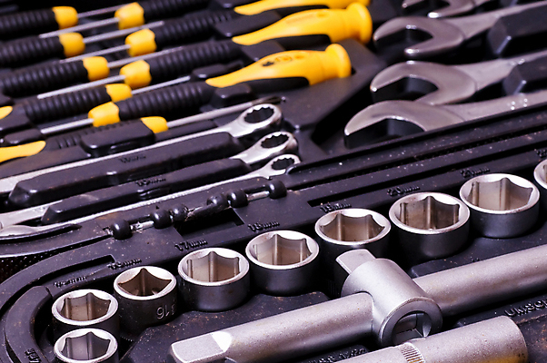 포토 JPG 해외이미지 산업 백그라운드 자동차 사람없음 세트 금속 기계 장비 견과류 흰색 기구 공구 스패너 업무 작업 원형 수리 콘센트 떨어짐 전기에너지 은색 철 오브젝트 서비스 심플 볼트 고정 정비공 지원 철강 해외포토 도형 육상교통 컬러 컨셉 재질 에너지 도구 기술자 파일형식 이미지허브