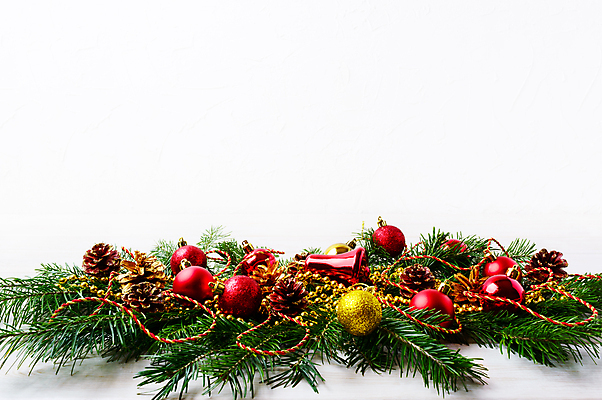 포토 JPG 해외이미지 나무 전통 리본 결혼 백그라운드 크리스마스 공 유리 휴가 새로움 매달리기 선물 사람없음 장식 빨간색 빛 파티 우주 화환 기쁨 장식볼 흰색 나뭇가지 축하 인사 소나무 신용카드 황금 우아함 12월 연도 구슬 활 싱글 전나무 광 여의주 해외포토 식물 기념일 꽃 감정 컬러 컨셉 모션 재질 이벤트 금융 예절 날짜 파일형식 이미지허브