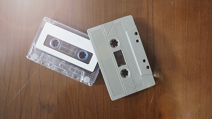 포토 JPG 해외이미지 아이콘 디자인 문화 음악 백그라운드 노래 놀이 사람없음 파란색 라벨 소리 장비 수확 카세트테이프 혼합 휴대용 플라스틱 DJ 향수 오브젝트 복고 오디오 테이프 아날로그 스테레오 80대 고립 녹음기 되감기 옛날 팝 회복 힙스터 해외포토 패션 노년 컬러 컨셉 농업 재질 문화예술 문구용품 프레임 전자제품 화장품 파일형식 녹음_기록 이미지허브