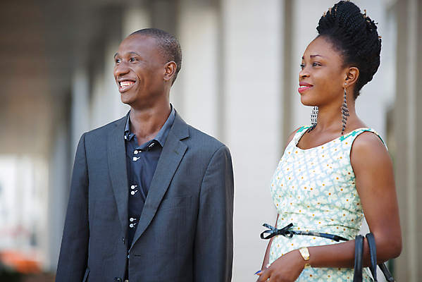 포토 JPG 해외이미지 직업 여자 남자 행복 회사 비즈니스 통신 손가락 성공 회의 설계 대화 서기 웃음 사람 성인 두명 가리킴 업무 작업 비즈니스맨 비즈니스우먼 발표 그룹 계획 대표 토론 집중 리더 경영 소셜 프로젝트 해외포토 손 감정 컨셉 모션 표정 말하기 손짓 직장인 파일형식 이미지허브