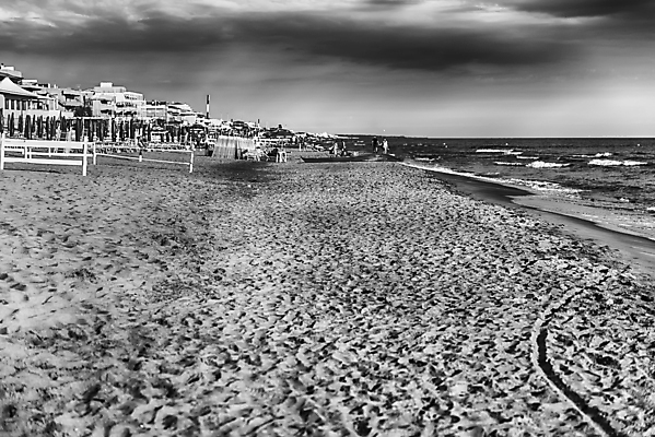 포토 JPG 해외이미지 모래 파도 바다 섬 여행 백그라운드 자연 벽지 하늘 휴가 휴식 해변 사람없음 물 파란색 모래사장 뷰티 맑음 일몰 이탈리아 흰색 서핑 지중해 언덕 장면 파라다이스 폭풍우 수평선 해외포토 자연요소 유럽 컬러 컨셉 날씨 노을 수상스포츠 비_날씨 자연재해 생태계 파일형식 이미지허브