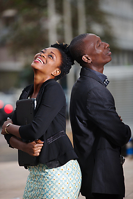 포토 JPG 해외이미지 커플 응시 행복 2 비즈니스 성공 휴식 함께함 서기 미소 사람 성인 두명 만남 올려보기 업무 직장인 비즈니스맨 토론 종업원 동료 계약 컨설턴트 단절 지원 해외포토 직업 시선 남자 감정 컨셉 관계 모션 표정 작업 전문직 상담 파일형식 이미지허브