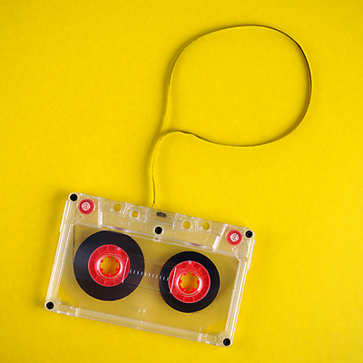 포토 JPG 해외이미지 모양 1 음악 컨셉 아이디어 사람없음 빨간색 노란색 소리 장비 수확 카세트테이프 투명 플라스틱 오브젝트 싱글 복고 오디오 테이프 얼레 구식 옛날 중고 카피스페이스 해외포토 컬러 농업 재질 문화예술 문구용품 전자제품 공백 파일형식 이미지허브