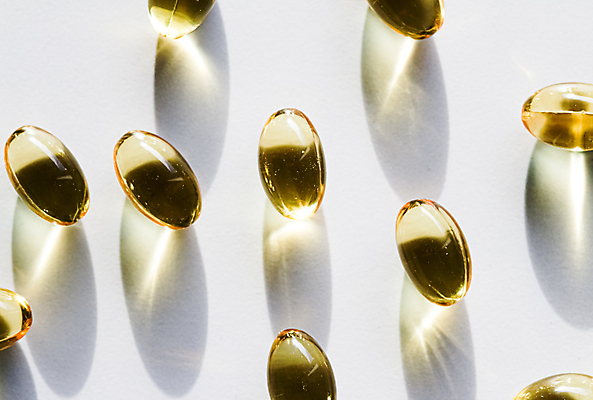 포토 JPG 해외이미지 사람없음 알약 노란색 건강관리 흰색 낟알 영양제 오메가 항생제 해외포토 컬러 건강 관리 약 파일형식 이미지허브