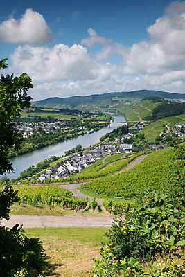 포토 JPG 해외이미지 식물 구름 유럽 여행 자연 하늘 휴가 산 독일 파노라마 풍경 사람없음 야외 물 여름 관광지 강 환경 계곡 트래킹 하이킹 시골 개울 생태계 내추럴 산맥 해외포토 자연요소 계절 나라 레저 촬영기법 파일형식 이미지허브