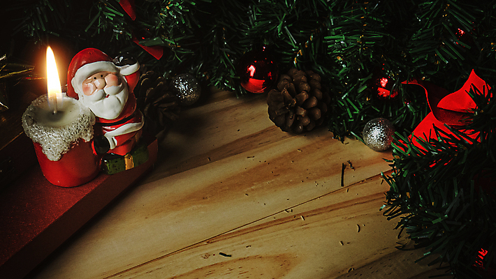 포토 JPG 해외이미지 나무 디자인 계절 백그라운드 크리스마스 겨울 촛불 탁자 휴가 불꽃 새로움 기념 선물 사람없음 목재 장식 빨간색 빛 상자 산타클로스 축제 어둠 축하 신용카드 야간 연도 연소 광 해외포토 자연요소 식물 기념일 컬러 가구 컨셉 재료 초 불 금융 파일형식 이미지허브