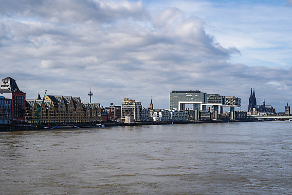포토 JPG 해외이미지 유럽 문화 여행 독일 풍경 사람없음 야외 건물 강 봄 도시 타운 쾰른 해외포토 건축물 계절 나라 파일형식 이미지허브