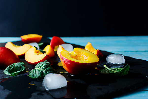 포토 JPG 해외이미지 계절 음식 백그라운드 컨셉 잎 농업 다이어트 오렌지 과일 디저트 건강 사람없음 목재 빨간색 초록색 파란색 컬러풀 노란색 바구니 우주 얼음 검은색 침묵 수확 신선 그룹 선택 달콤 맛 민트 큐브 유기농 날것 복숭아 내추럴 숙성 채식주의자 천도복숭아 해외포토 자연요소 나무 식물 웰빙 산업 컬러 재료 소리 허브 채식 파일형식 이미지허브